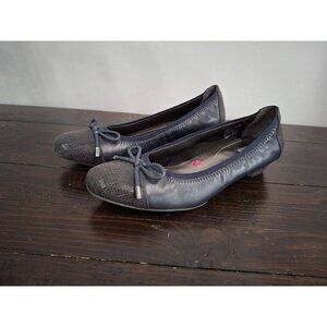Ros Hommerson Tasha Navy Sheep Leather Heeled Ballet/Pre-owned, Sz. 8.5M EUC